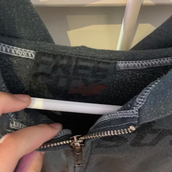 FREE CITY grey zip up size medium - Picture 3 of 3